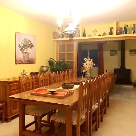 Luxurious Estepona: Private Pool Retreat Estepona