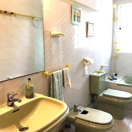Luxurious Estepona: Private Pool Retreat Estepona