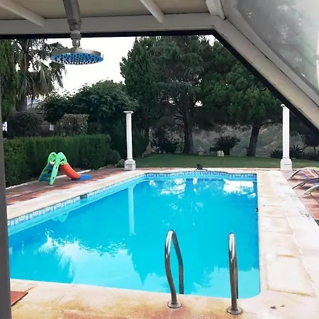 Luxurious In With Pool